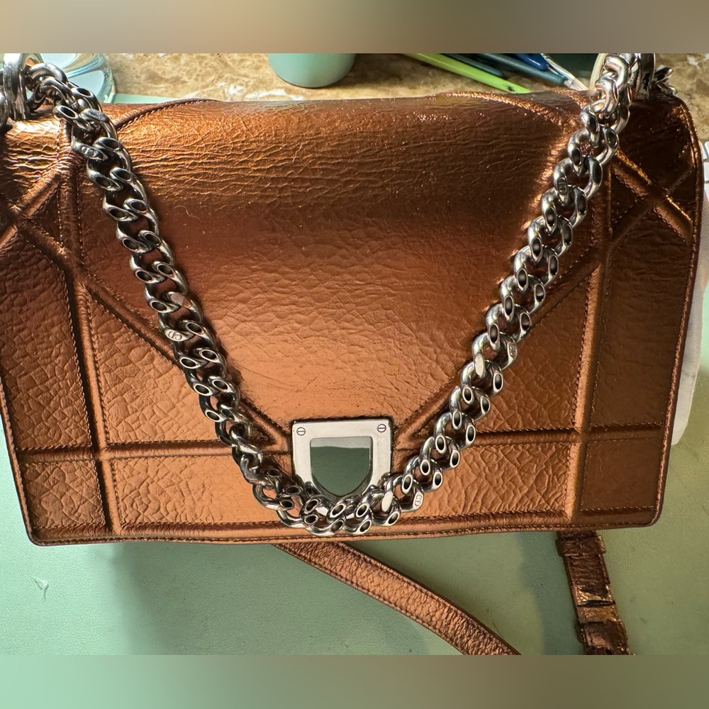 CHRISTIAN DIOR Rose Gold Diorama